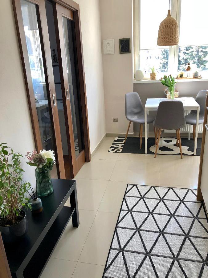 Apartman Suzanne Banska Bystrica Bagian luar foto